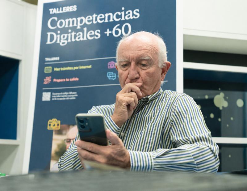 Personas Mayores Competeencias Digitales +60 buena