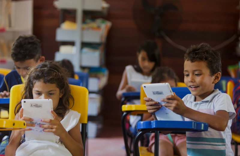 Ir a la página 'Campaña&nbsp;Educación digital en todo el mundo'&nbsp;